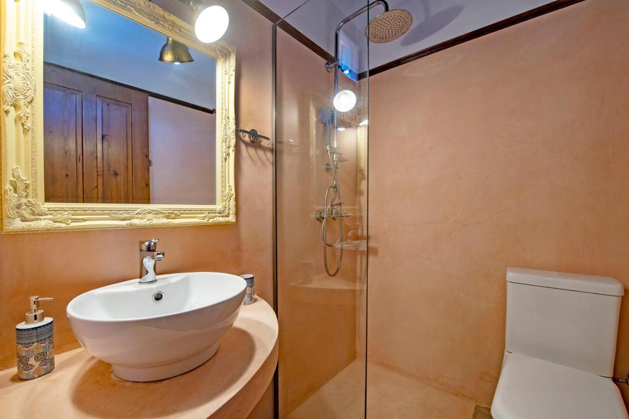Saint Artemios Boutique Hotel Rhodes City 外观 照片