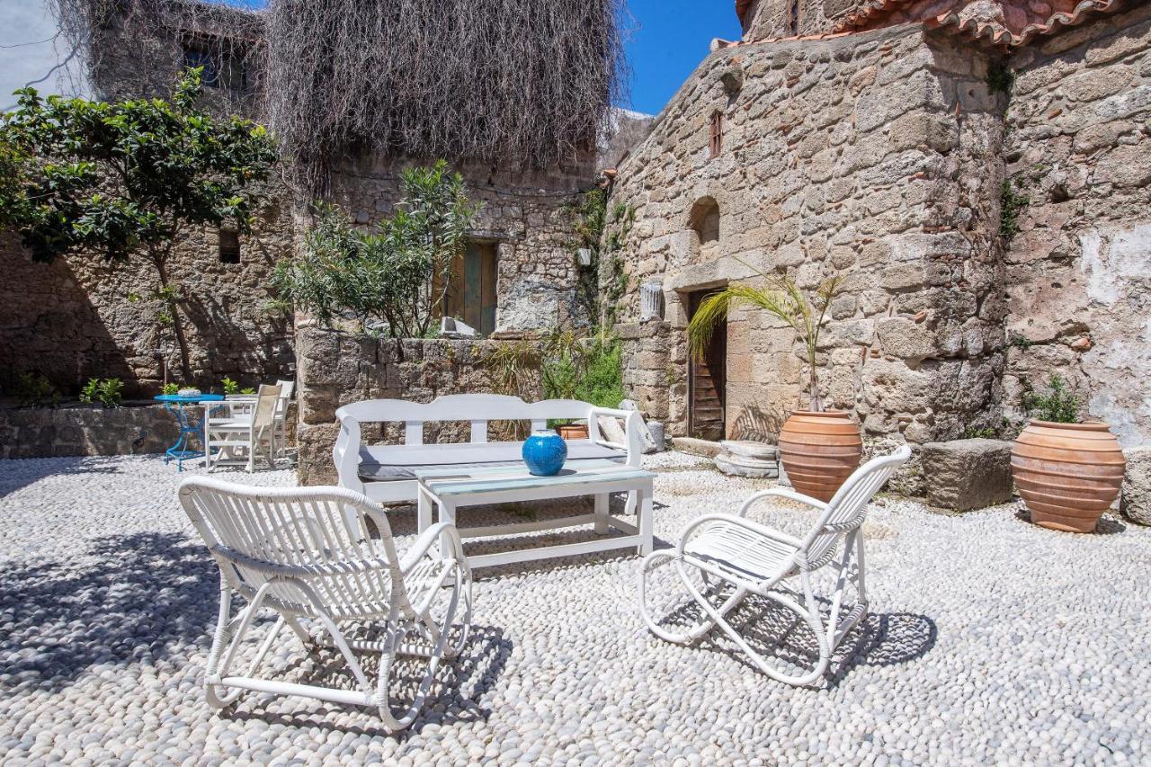 Saint Artemios Boutique Hotel Rhodes City 外观 照片